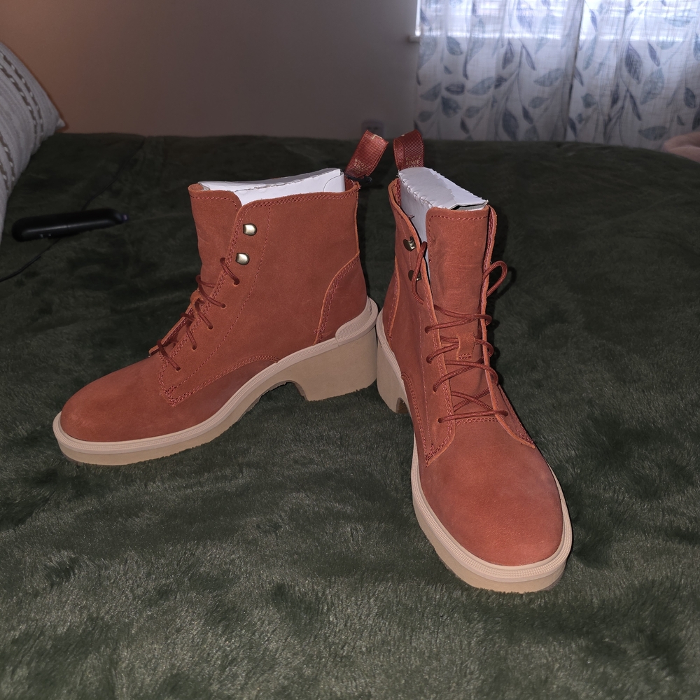 Sorel High-Line Heel Lace-Up Women's Boots